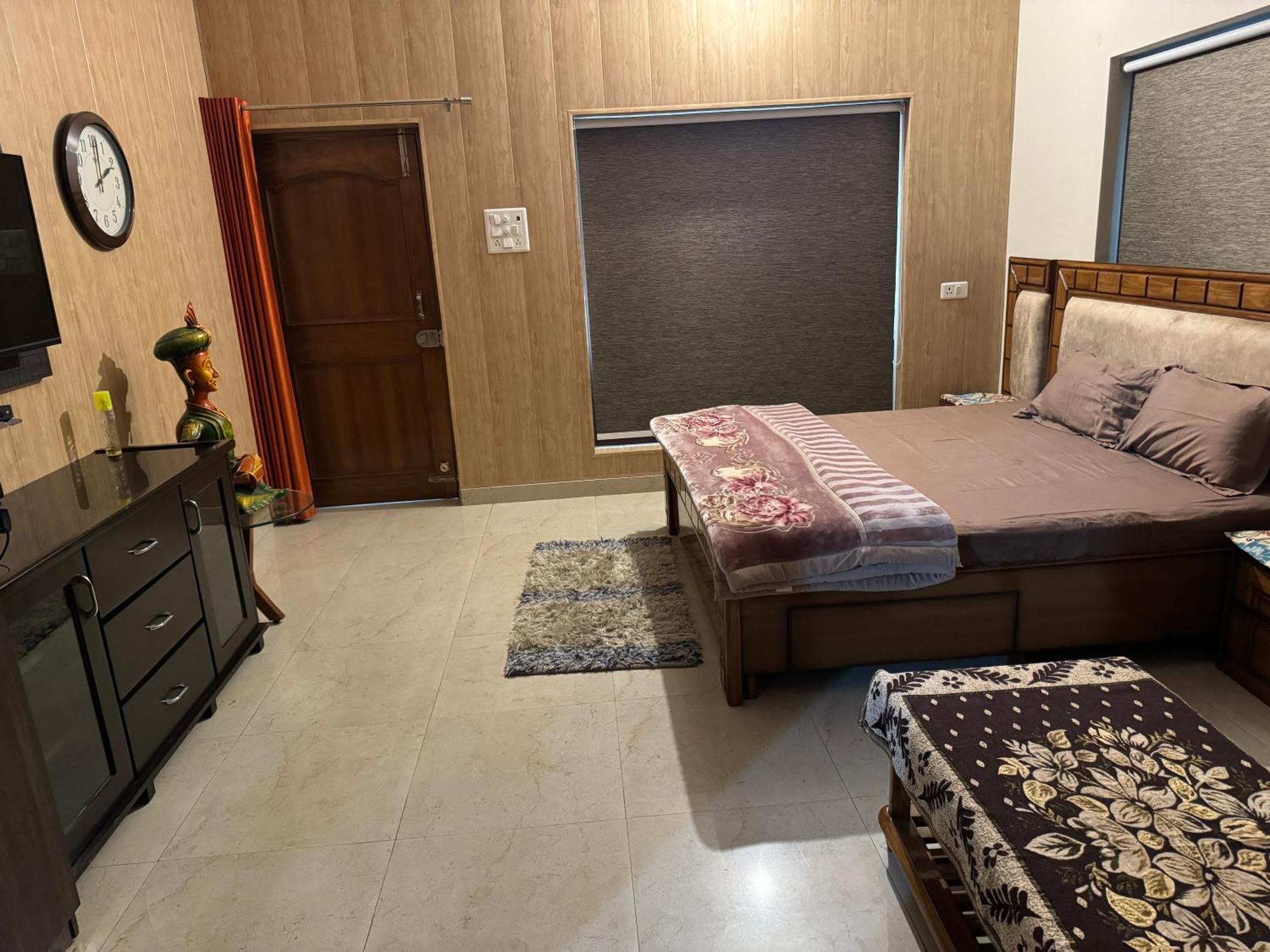 Villa Kaashi Flora - Luxury 3bhk
